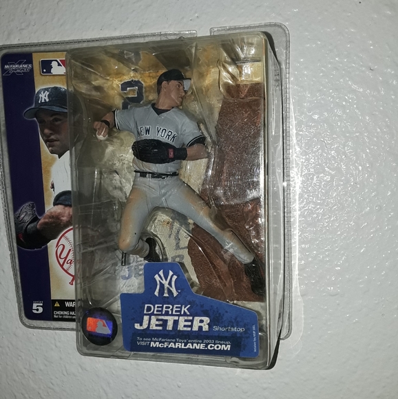 MLB New York Yankees Figure Derek Jeter - Picture 1 of 10